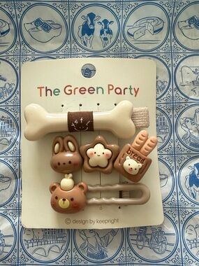 Cream & Brown Hair Clips Set